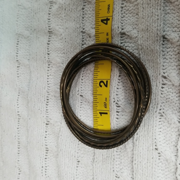 5/$25🌴Pewter Colored Textured Attached 9 Bangle Bracelet Set - Picture 3 of 3